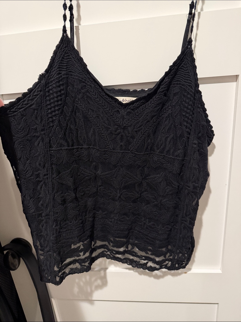 Oli & Hali Black Lace Knit Cami Tank Top